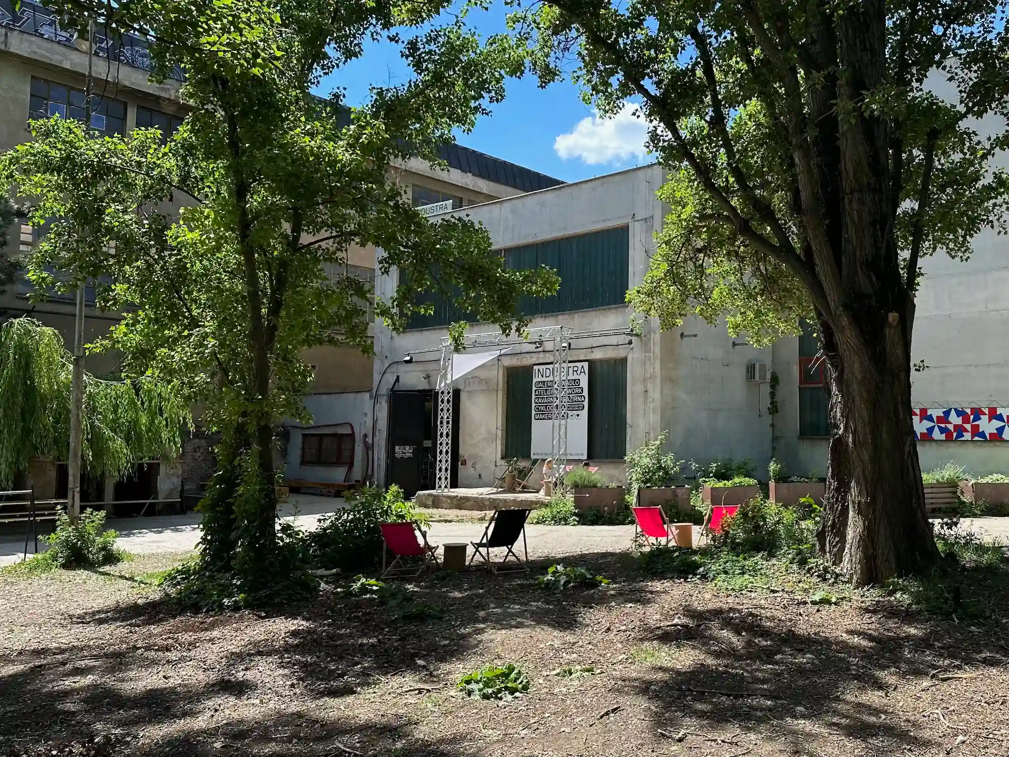 other image representing the theatre