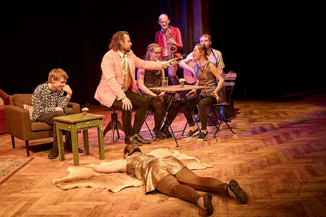 other image representing the theatre